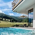 Falk - Privates Luxus-chalet Mit Sauna&pool *