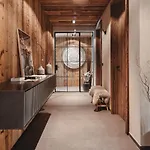 Falk - Privates Luxus-chalet Mit Sauna&pool Villa *