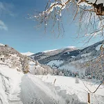 Falk - Privates Luxus-chalet Mit Sauna&pool