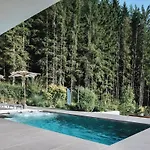 Falk - Privates Luxus-chalet Mit Sauna&pool Villa