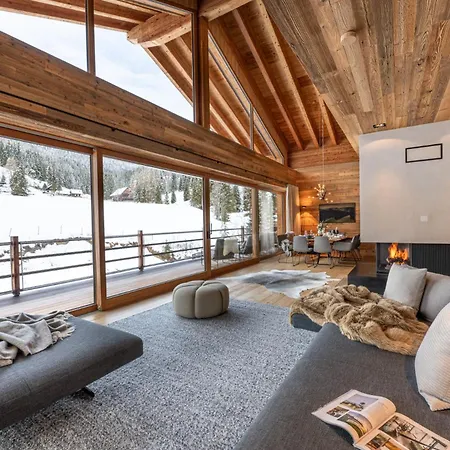 Falk - Privates Luxus-chalet Mit Sauna & Pool סנט אוסוולד