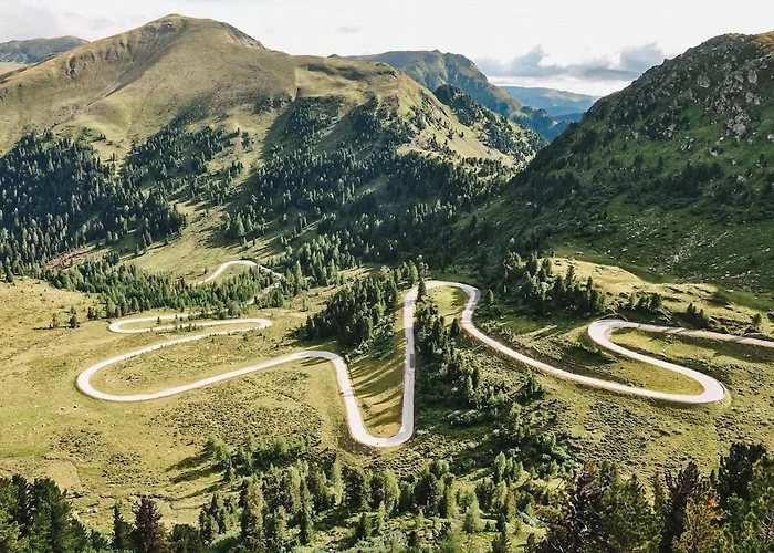 Falk - Privates Luxus-chalet Mit Sauna & Pool וילה *