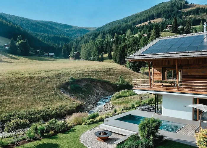 Falk - Privates Luxus-chalet Mit Sauna & Pool Willa *