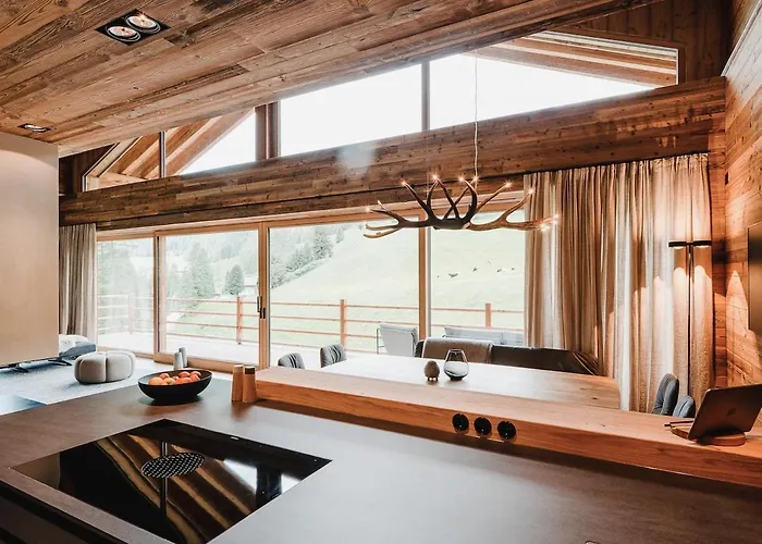 Falk - Privates Luxus-chalet Mit Sauna & Pool וילה