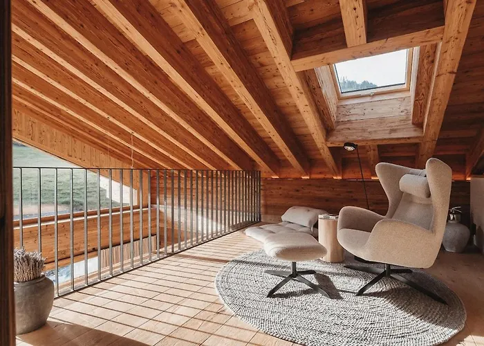 Falk - Privates Luxus-chalet Mit Sauna & Pool Willa